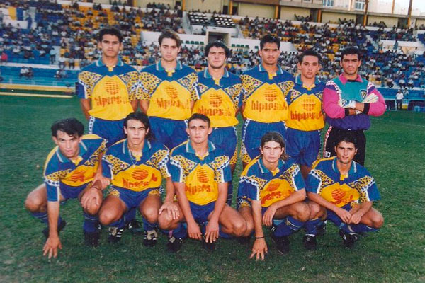 Alineación del Cádiz CF B en la temporada 1995-1996, con Canito, Julio Puig, Moncho, etc.