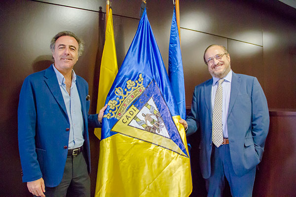 Renovado el acuerdo entre el Cádiz CF y ASISA / Trekant Media