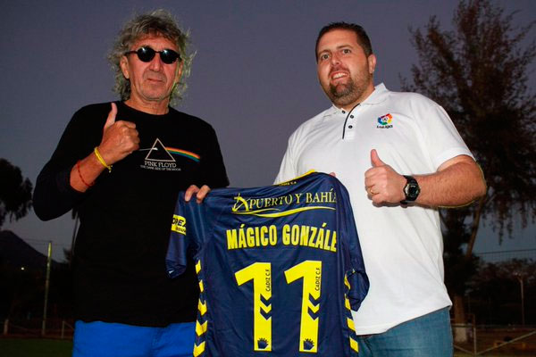 Mágico González con Manuel Crespo / Twitter @manueljcrespo