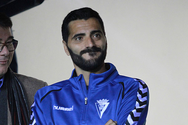 Dani Güiza, en un partido no convocado por el Cádiz CF / Trekant Media