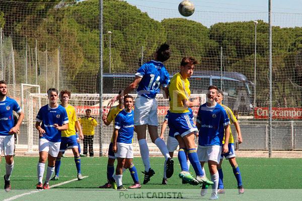 Balón de Cádiz CF Juvenil - Xerez Deportivo FC / Trekant Media