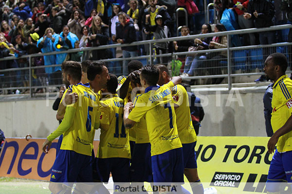 Los jugadores del Cádiz CF celebran un gol / Trekant Media