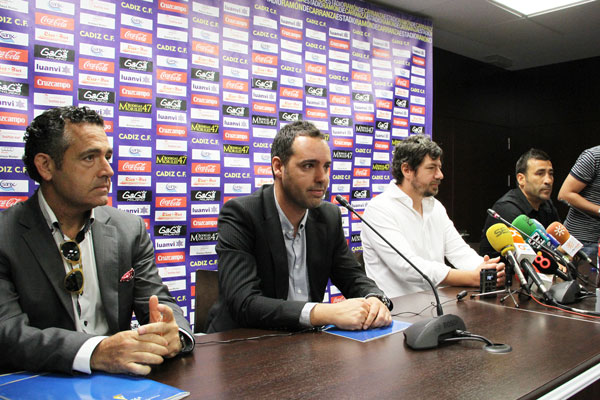 Gaucci, Agné, Quique González y Diego García en el Ramón de Carranza / Trekant Media