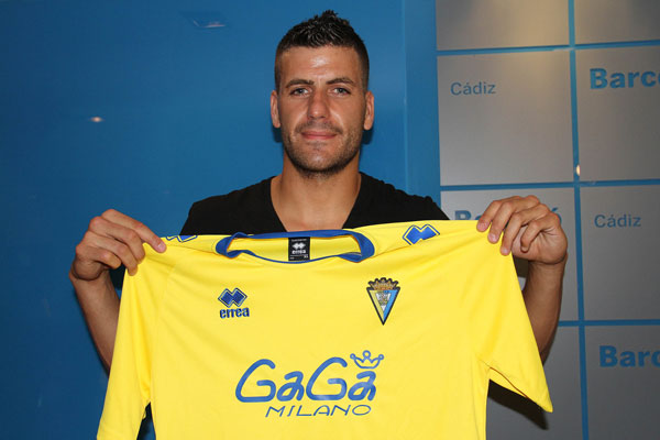 Fran Pérez ya con la camiseta del Cádiz CF / Trekant Media
