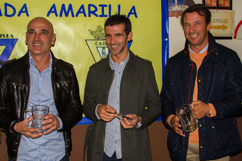 El Cádiz CF 2002-2003 fue homenajeado por Aguada Amarilla / Trekant Media