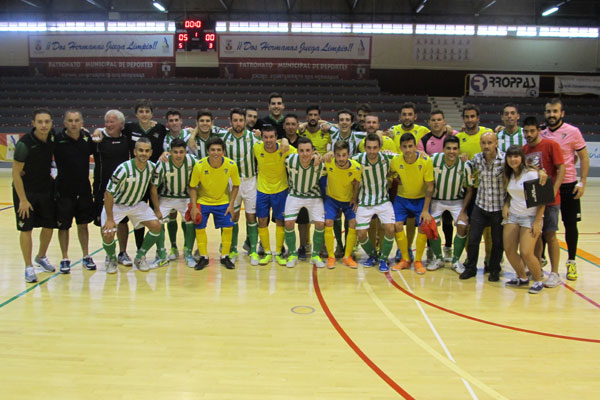 Foto de familia del Real Betis FSN con el Cádiz CF Virgili / Real Betis FSN