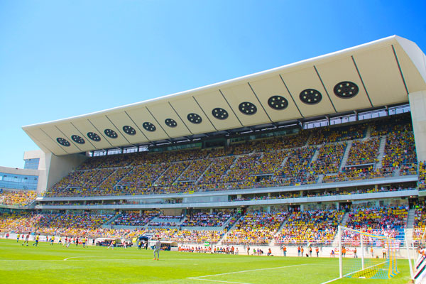 Tribuna del estadio Ramón de Carranza / Trekant Media