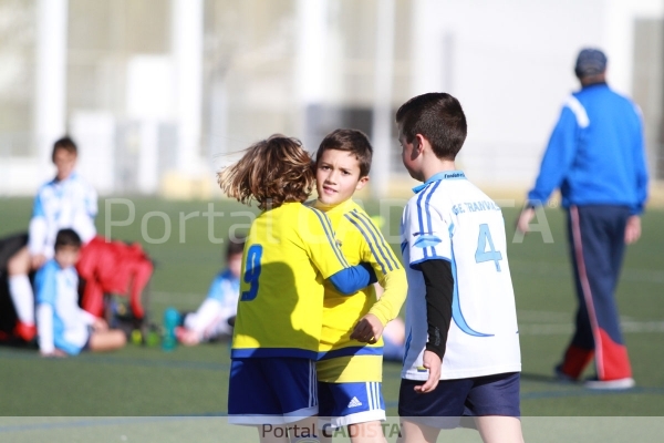 El Cádiz CF Benjamín venció ante el CD GE Tranvías / Trekant Media