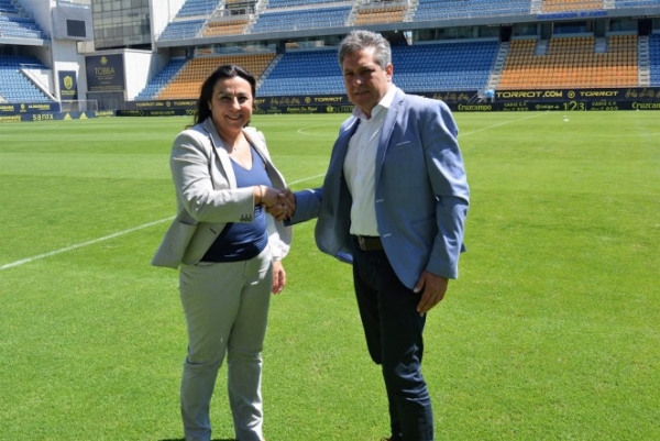 Acuerdo entre Cruz Roja y la Fundación Cádiz CF / cadizcf.com