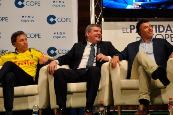 Paco González, Manuel Vizcaíno y Quique Pina / cadizcf.com