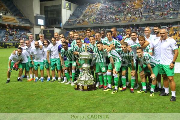 Real Betis Balompié, campeón del Trofeo Ramón de Carranza 2018 / Trekant Media