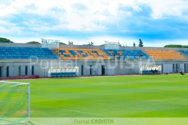 Ciudad Deportiva Bahía de Cádiz / Trekant Media