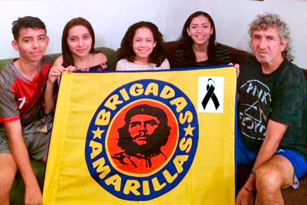 Mágico González y su familia envían el pésame por el fallecimiento de Baguetina