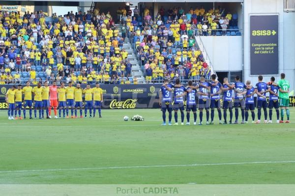 Minuto de silencio en Carranza / Trekant Media