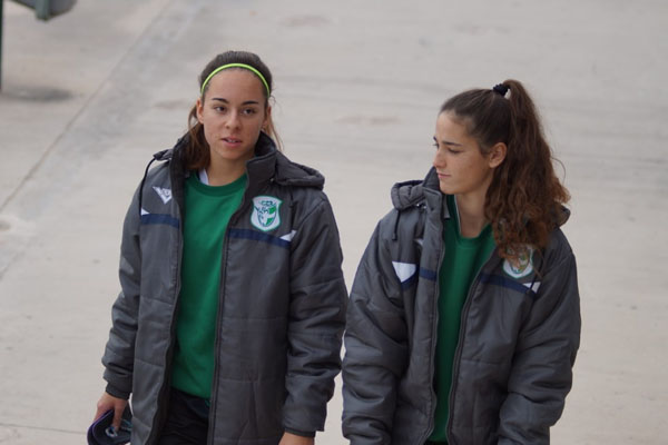Las jugadoras del Cádiz CF Femenino, Andrea Sánchez y Marta Paz, con la Selección Andaluza Sub-17 el pasado año.